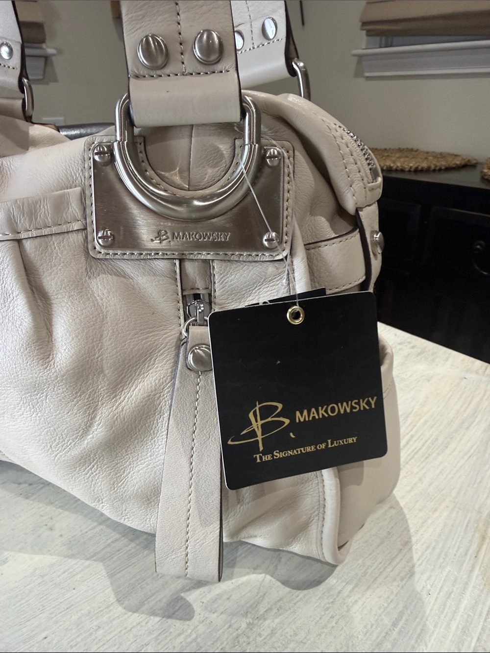 Vintage Y2K B. makowsky Cream Pebble Leather Shoulder Bag with Silver Hardware - Picture 2 of 11